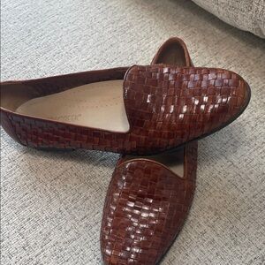Cabin Creek Leather Weave Loafer. Made in Brazil. Nice color. US 9.